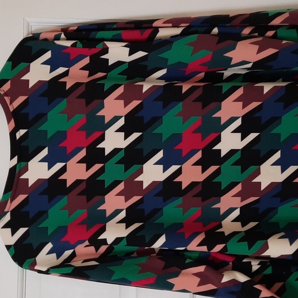 NWT INVESTMENTS WOMAN BLACK AND MULTICOLOR HOUNDSTOOTH BLOUSE SZ 3X - Picture 10 of 15